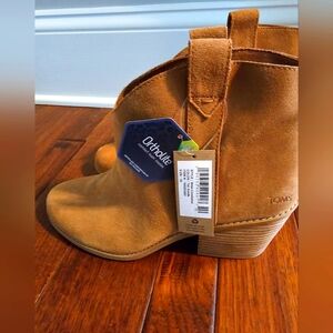 TOMS Women's Brown Suede Ankle Booties